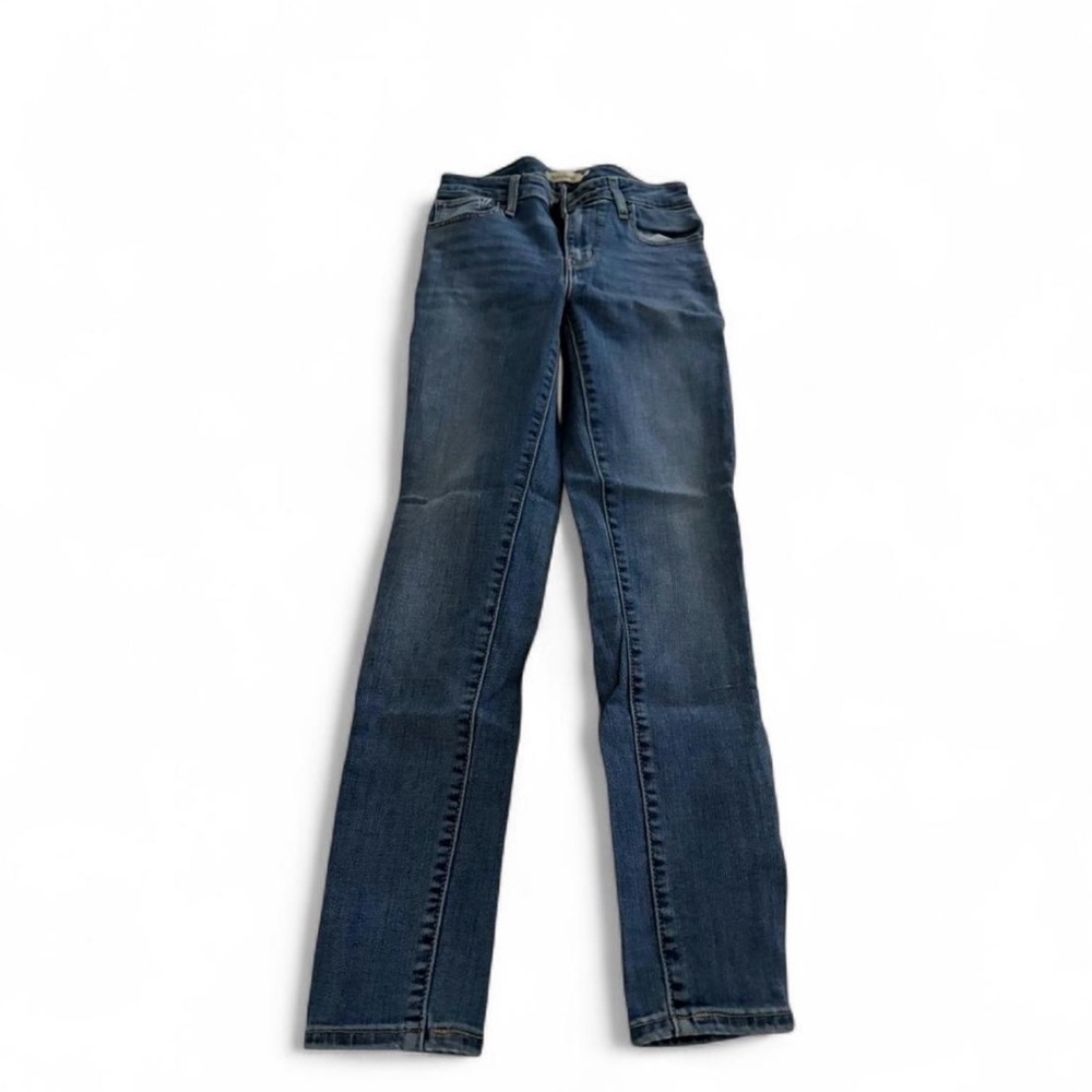 Levi's Women's Straight Leg Jeans in Deep Blue